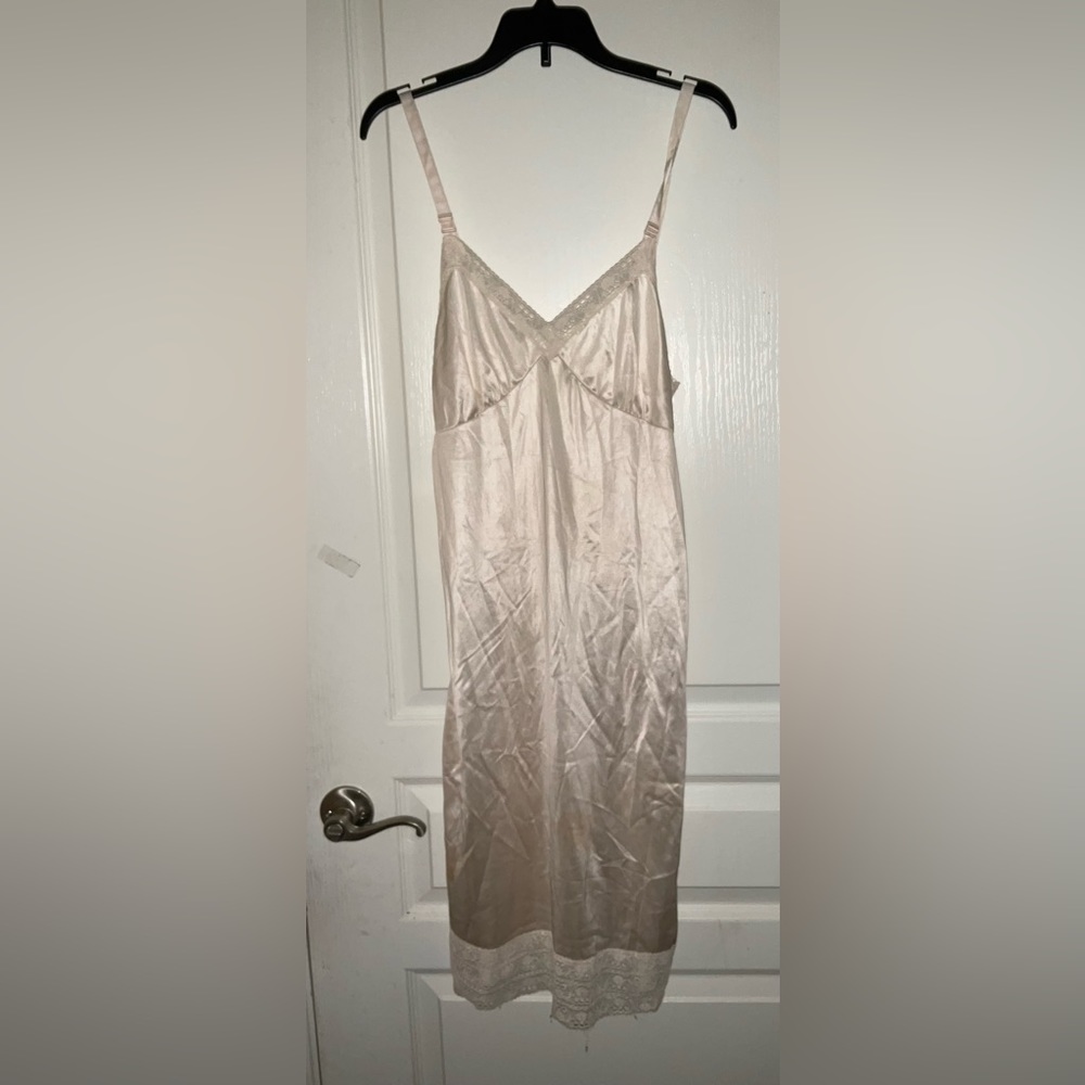Vintage Slip